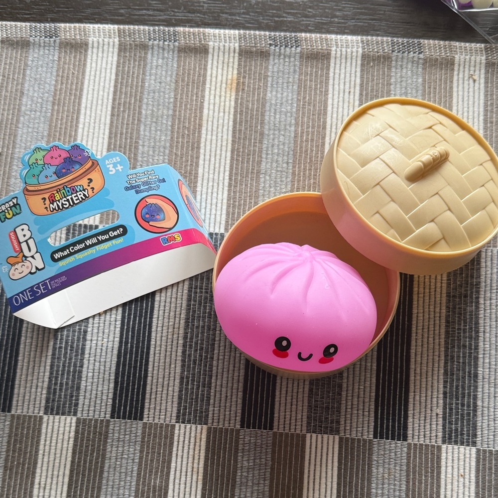Kawaii Pink Squishy Bun Toy with Tan Basket - Kids Plush Stress Relief